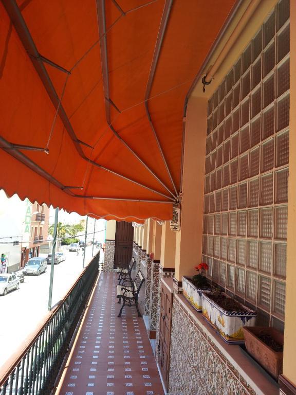 ホテル Hostal Tarik タリファ エクステリア 写真